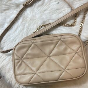 Elegant Beige Quilted Crossbody Bag